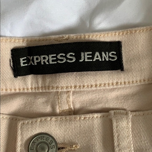 Express high rise khaki short - Picture 4 of 4